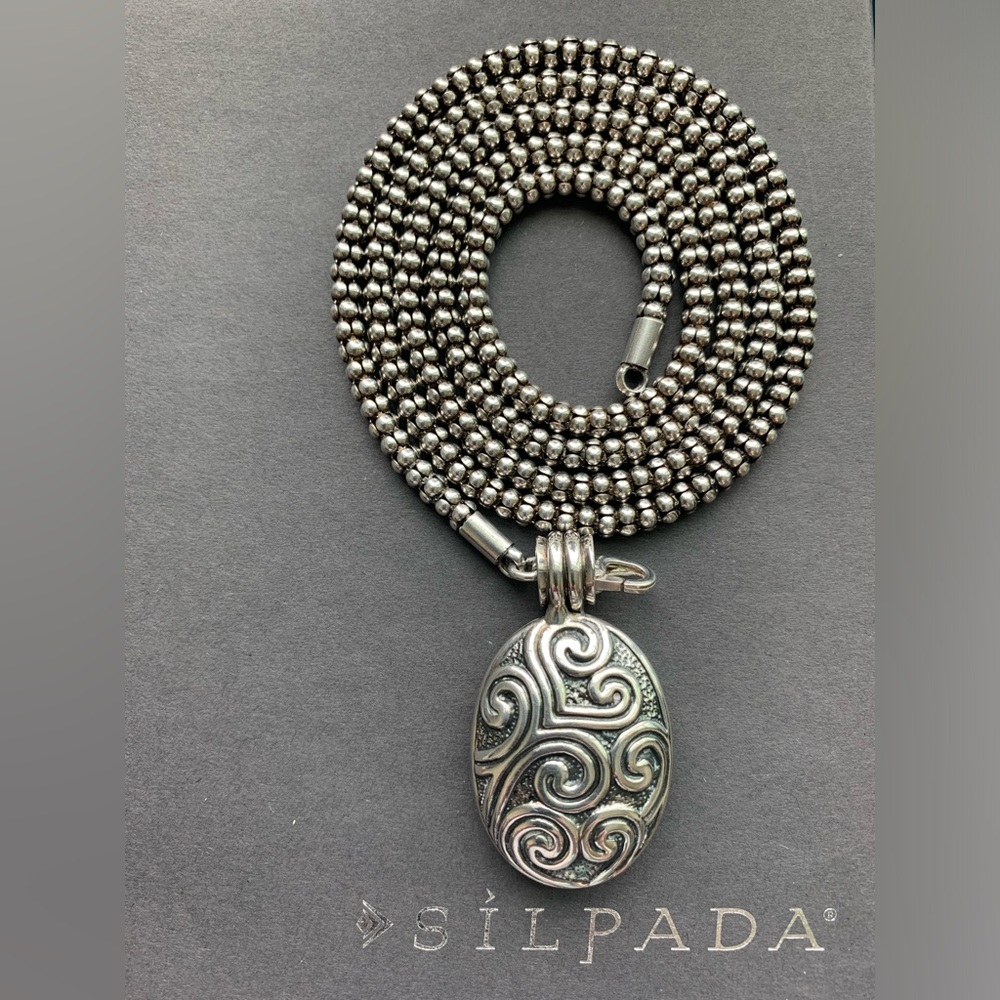 Silpada VERY RARE DUO - Sterling Scroll Locket/Pendant on a 30” Popcorn …